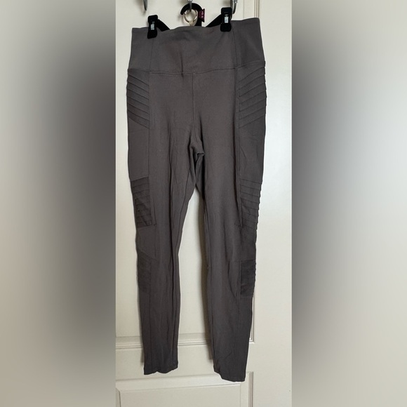 Athleta- Delancey Moto Tight Size small - Picture 5 of 14